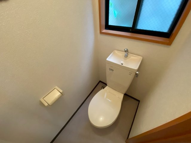 ハイツあじさいのトイレ