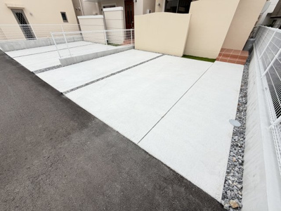 【駐車場】 | 嘉手納屋良Ⅱ（全5棟）5号棟 | 5号棟　並列駐車2台完備♪