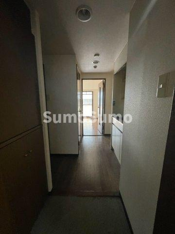 メゾン・ド・ヴィレ　須磨の玄関|明るい玄関です