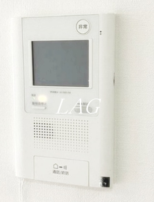 【セキュリティ】 | レ・サン・サーンス | モニター付インターホンです。