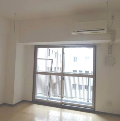 【居間・リビング】 | クォーレ三宮弐番館