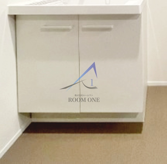 メゾン・ド・シュクルの収納|独立洗面台下部収納です。