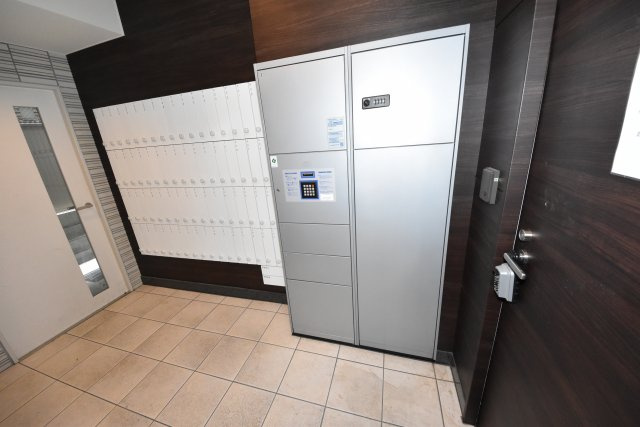 エステムコート難波WEST-SIDE Ⅳザ・フォース