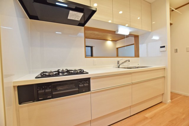 大阪市淀川区三津屋南3丁目リフォーム済み戸建のキッチン