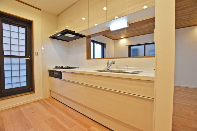 大阪市淀川区三津屋南3丁目リフォーム済み戸建のキッチン