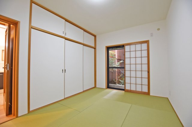 大阪市淀川区三津屋南3丁目リフォーム済み戸建の和室