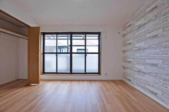 大阪市淀川区三津屋南3丁目リフォーム済み戸建の洋室