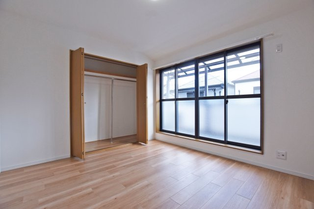 大阪市淀川区三津屋南3丁目リフォーム済み戸建の洋室