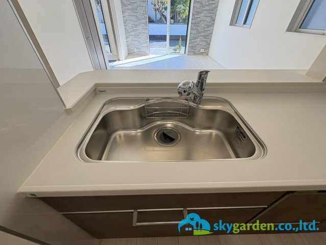 平塚市南原1丁目　新築戸建　全3棟2号棟のキッチン