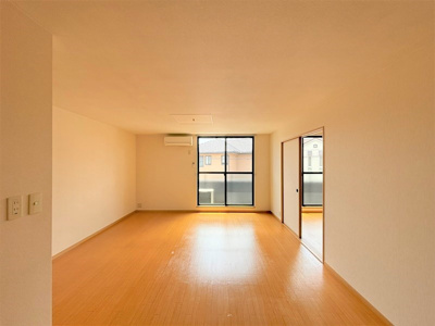 【居間・リビング】 | モントワール　A