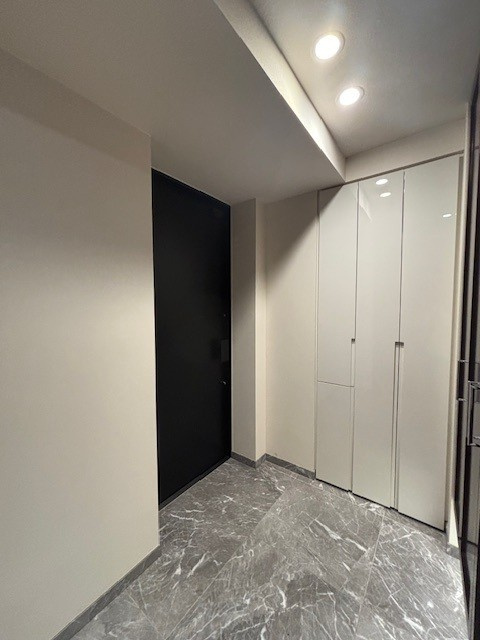 ザ・パークハウスグラン南青山の玄関