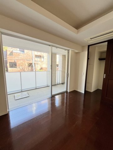 ザ・パークハウスグラン南青山の洋室