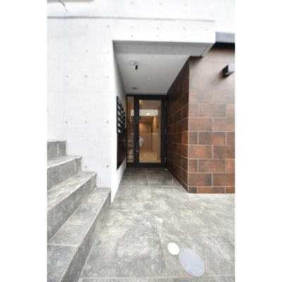 【エントランス】 | ディーベース御嶽山