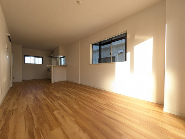 エスペランサ秋川の居間・リビング