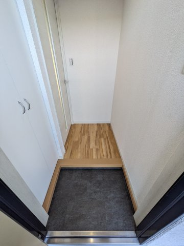 エスペランサ秋川の玄関