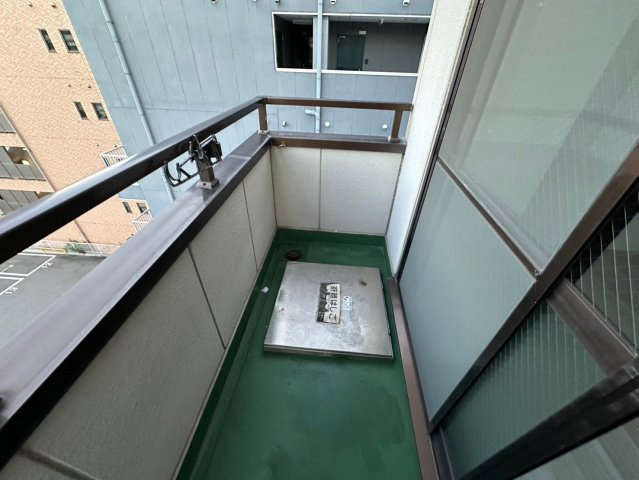 Sキューブ本町のバルコニー