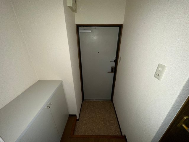 Sキューブ本町の玄関