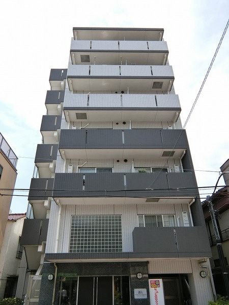 アプレシティ三ノ輪の外観