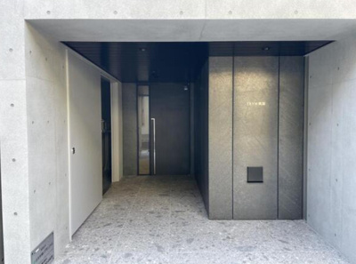 【エントランス】 | トライム両国