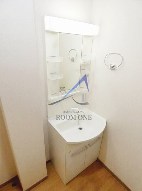 ハイムウィスタリアの洗面所|洗面台です。