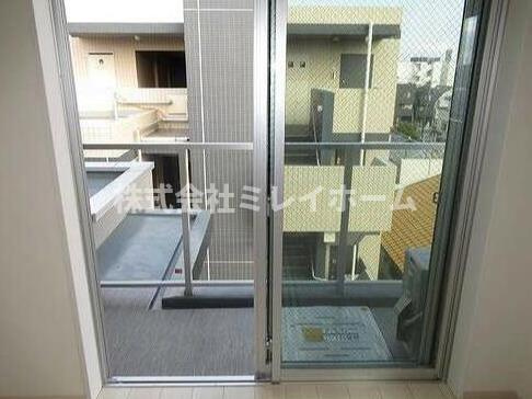 クラリティア池上のバルコニー