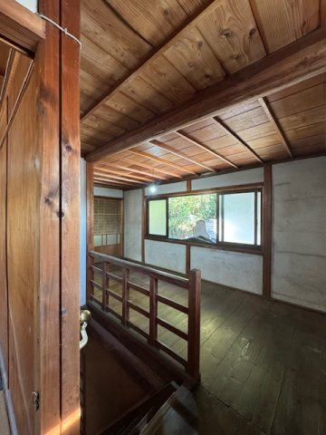 【内装】 | 御所市古瀬　中古戸建 | 木の温もりを感じられる室内!(^^)!