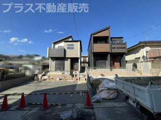 【外観】 | 現地写真。プラス不動産販売なら、現場の全ての棟をまとめてご見学頂けます。