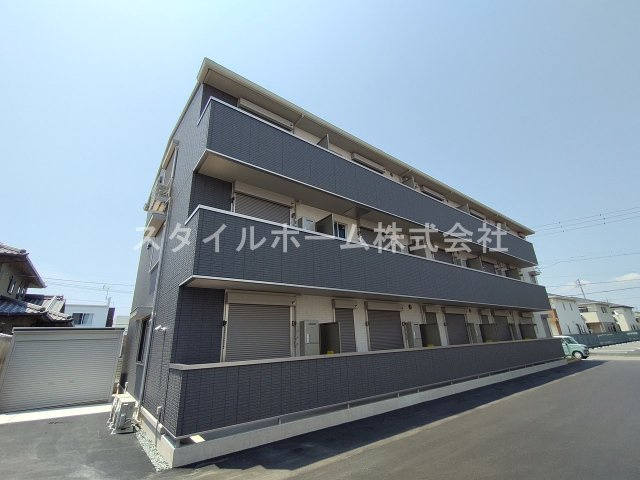 トカティの外観