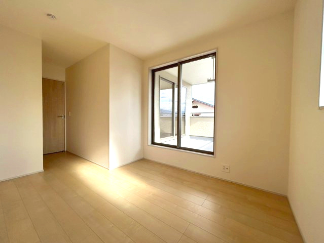 長野市上松４丁目の新築一戸建の洋室