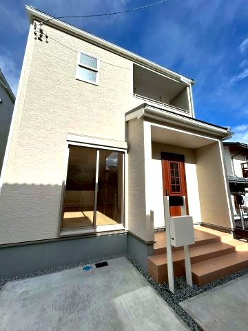 長野市上松４丁目の新築一戸建の外観