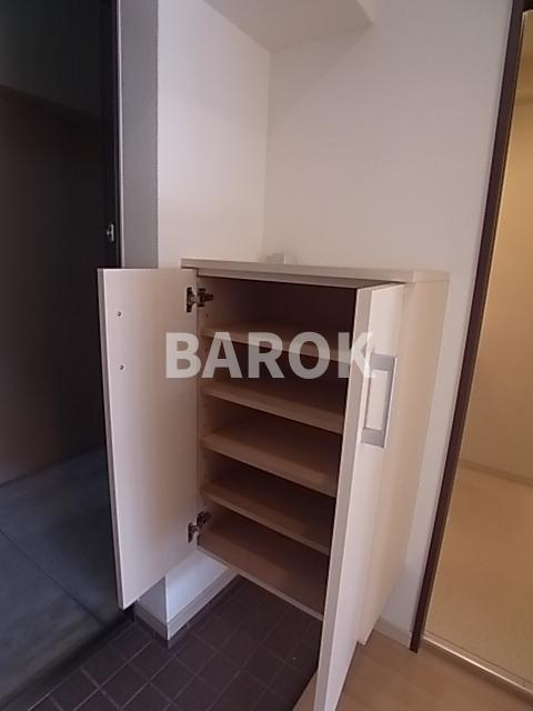 GRANDEUR住吉弐番館の玄関