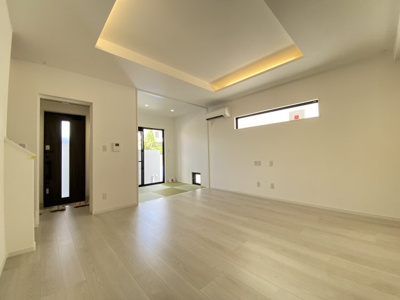 【居間・リビング】 | 嘉手納屋良Ⅱ（全5棟）1号棟 | ※同仕様写真です