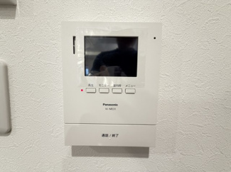 【セキュリティ】 | 嘉手納屋良Ⅱ（全5棟）1号棟 | 1号棟　TVモニター付きインターフォン♪