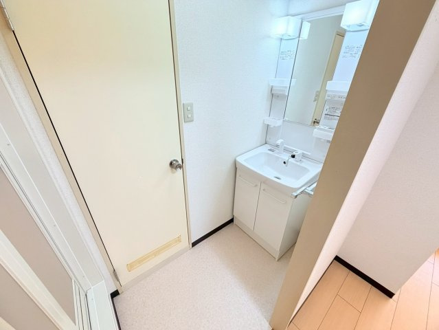 フレグランス高取山の洗面所