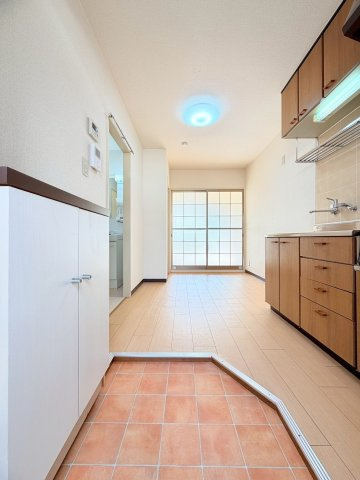 フレグランス高取山の玄関