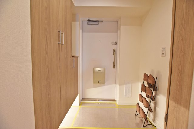 レックスタウン新高壱号館の玄関