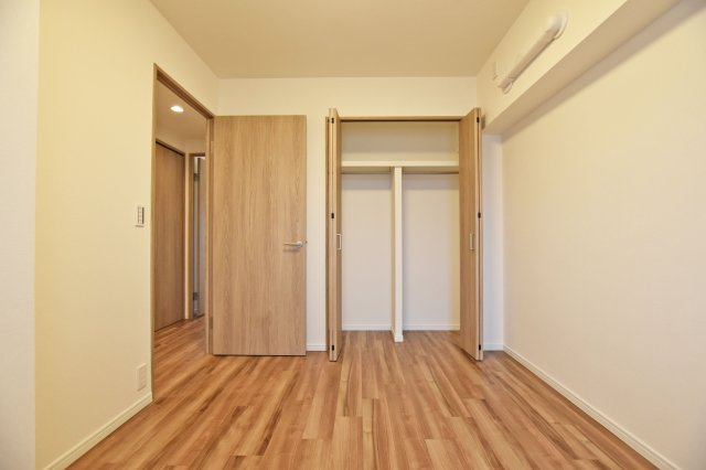 レックスタウン新高壱号館の洋室