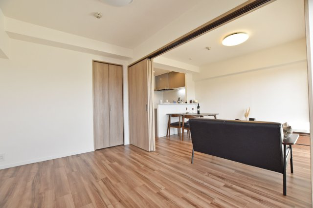 レックスタウン新高壱号館の洋室