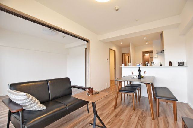 レックスタウン新高壱号館の居間・リビング