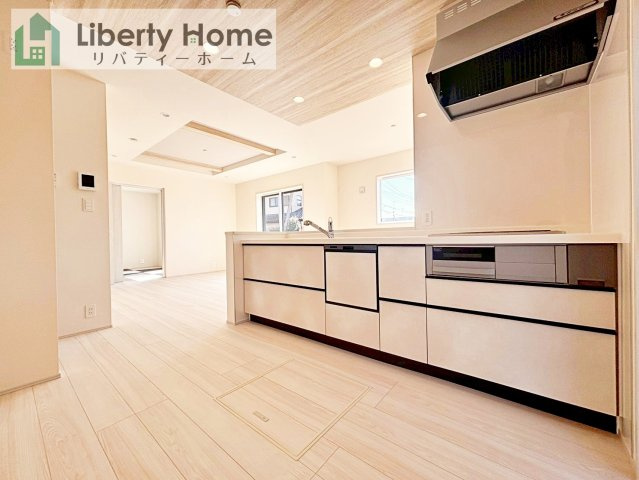 笠間市鴻巣　新築戸建　のキッチン|(1号棟)同仕様・同形状写真