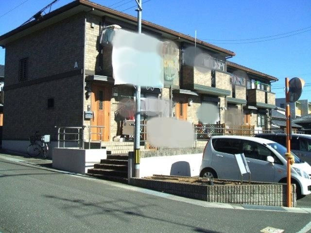 ウィルコート万々 A棟の外観