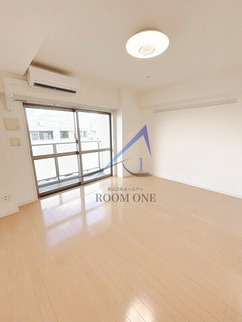 ヴィエルジュ錦糸町太平の居間・リビング|洋室のお部屋です。