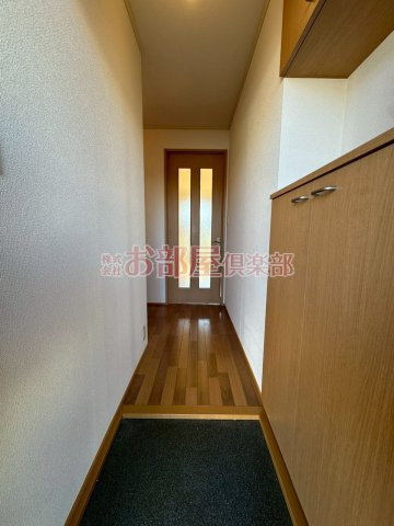 カーザミアⅠの玄関