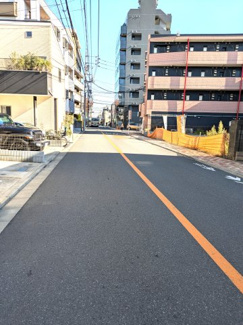 【前面道路含む現地写真】