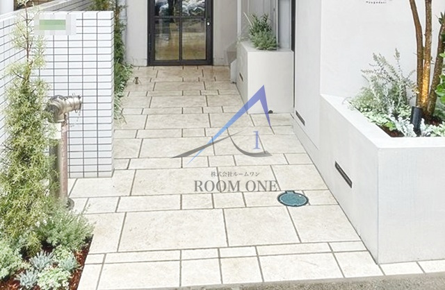 menoca myogadaniのエントランス|エントランスです。