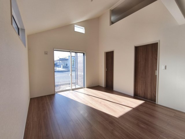 熊谷市別府2丁目　新築住宅（平屋建て）の居間・リビング