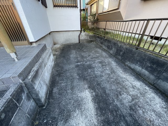 茂原市北塚955中古戸建の駐車場