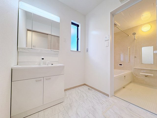 新築戸建・新築建売　福島市南沢又　北沢又小・信陵中の独立洗面台