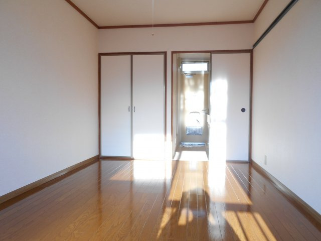 ヴィラ中山A棟の内装