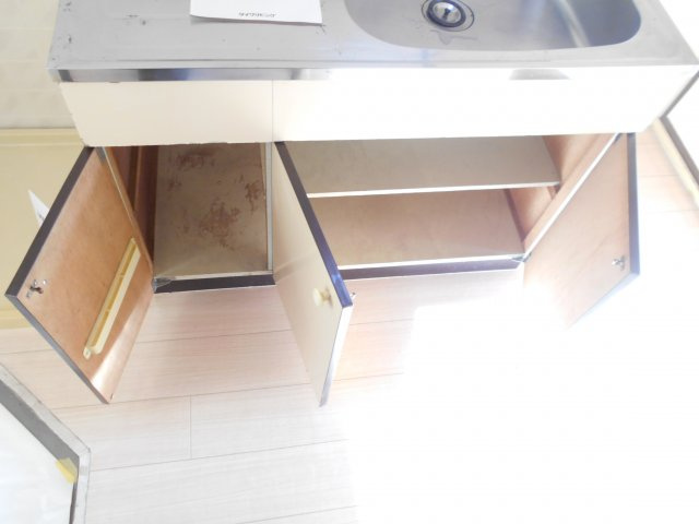 ヴィラ中山A棟のキッチン